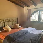 Veda Oda ve Kahvaltı 4*
