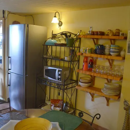 Veda Bed & Breakfast *